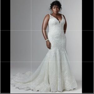 Brand new Maggie Sottero wedding gown